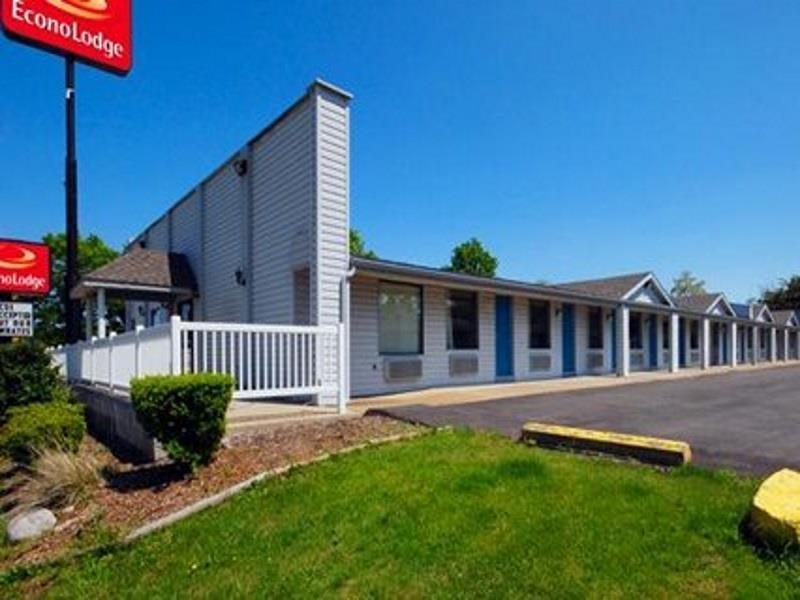 Austin Town Inn Austintown Ngoại thất bức ảnh